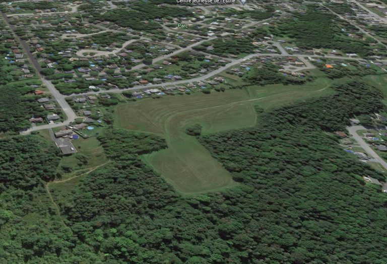 terrain quartier des papetiers 1